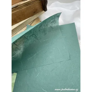 Umělecký papír Sapaimport Morušový papír Unryu A4 - tmavě zelený Velikost: 23x32 cm, balení 10 ks
