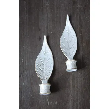 Garnýž Kovová koncovka - list 1 bílá