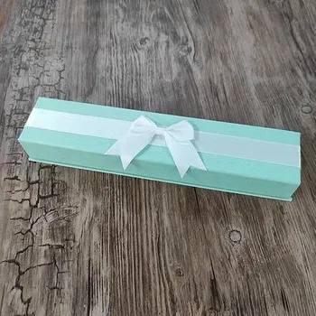 Dárková krabička Papírová krabička s bílou mašlí 22x4