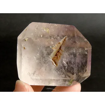 Přírodní kámen Ametyst s křišťálem broušená forma 84g