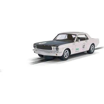 auto na autodráhu Scalextric Ford Mustang - Bill and Fred Shepherd - Goodwood Revival (1:32)