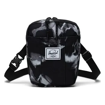 Městský batoh HERSCHEL taška přes rameno - Cruz Dye Wash Black (05731) velikost: OS