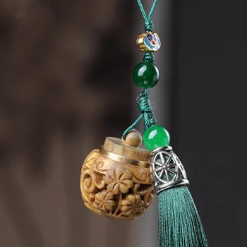 Přívěsek Dóza jako přívěsek ze zeleného, santalového dřeva - Čtyři listy 3