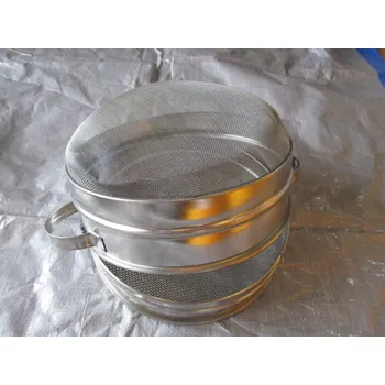 Cedník na med pocínovaný dvojitý vypouklý s oušky (Cezení medu)