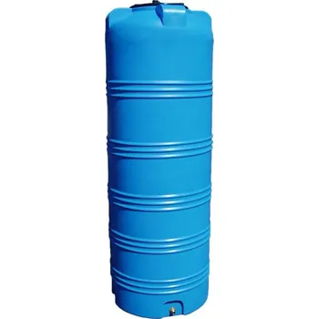 nádrž Plastová nádrž V - 750L vertikal (Plastová vertikální nádrž - 750 litrů )
