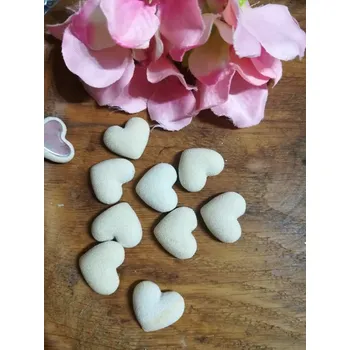 Ozdoba k nalepení srdce béžové