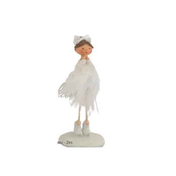 Vánoční dekorace Anděl s peříčkovou sukničkou 2