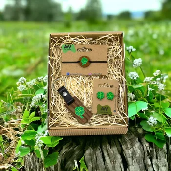 Souprava šperků art-wood.cz Dárkový set šperků čtyřlístky - Stylové doplňky pro štěstí