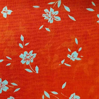 Oranžové kytičky bavlna č.46 cena za 1 metr Český výrobce