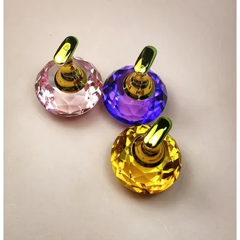 Umělé nehty Magnetický stojan (držák) na tipy zlatý