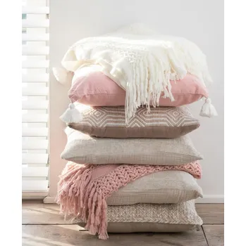 Přehoz na lůžko Krémový dekorační pléd s oky Knitti - 143*195cm