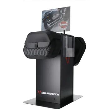 Zavazadlo na motocykl Prodejní stojan s montáží Motiv: boční brašna Harley LH a příslušenství. SW-Motech