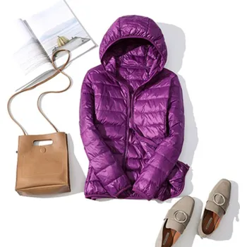 Dámská jarní/podzimní prošívaná bunda s kapucí plněná kachním peřím Barva: Fialová, Velikost: 4XL