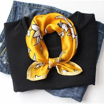 Šátek Malý šátek z hedvábí- Lilie