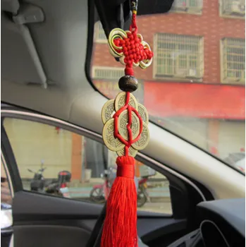 Čínský ověs 7 mincí v kruhu do auta