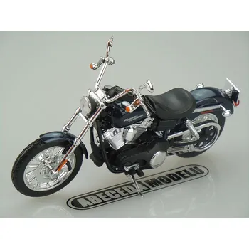 autíčko Harley-Davidson 2006 FXDBI Dyna Street Bob (sběratelský model, určeno pouze k vystavení)