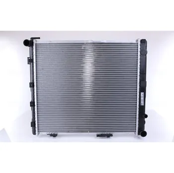 Chladič motoru Chladič, chlazení motoru NISSENS 62696A