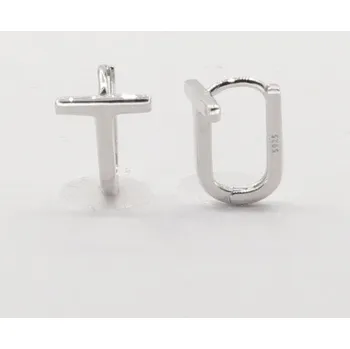 Náušnice Stříbrné náušnice s klasickým zapínáním