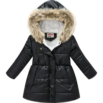 Dívčí bunda Praktická a velmi pohodlná dívčí zimní bunda s kožíškem Barva: Černá, Velikost: 150 (9-10 let)
