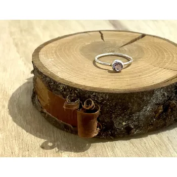 Prsten Stříbrný prsten Ametyst kulatý - MarulArt - Velikost prstenu 58