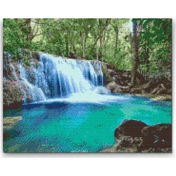 Diamantové malování Diamantové malování - Vodopád uprostřed lesa Velikost: 30x40cm, Rámování: Pouze srolované plátno, Diamanty: Kulaté