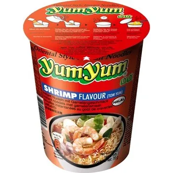 YUM YUM Instantní nudlová polévka v kelímku krevetová 70 g