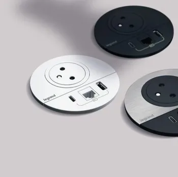 Elektrická zásuvka LEGRAND Zásuvka DISQ 80 2P+T USB A+C zapuštěná černá 654707