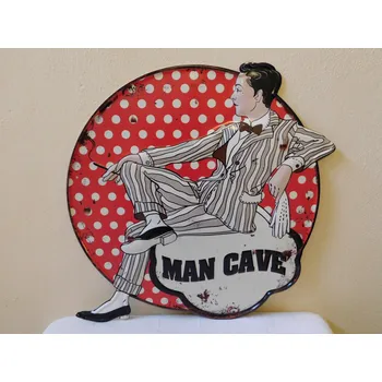 Plechová cedule PLECHOVÁ CEDULE - MAN CAVE -