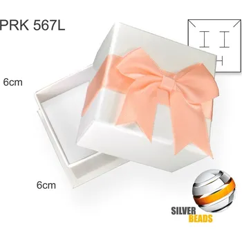 Dárková krabička Krabička na šperky. Materiál papír+mašle . Ozn. PRK 567L. Velikost 6x6cm. Barva BÍLÁ s mašlí (meruňková barva).