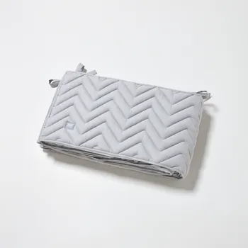 Příslušenství pro dětskou postel a kolébku Mantinel celopostýlkový Cloudy