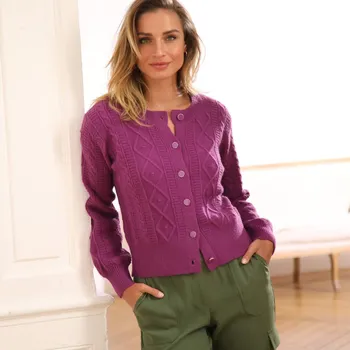 Dámský svetr Blancheporte Propínací svetr s copánkovým vzorem a kulatým výstřihem fialová 52
