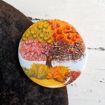 Dekorativní magnet Zuzana Honsová Strom rok magnet 56 mm