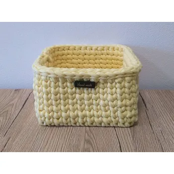 Háčkovaný košík čtvercový 15x15 cm, bavlna, barva světle žlutá