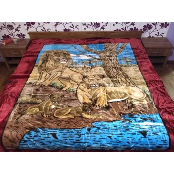 deka Ekvádor Deka španělská LVÍ RODINKA 2307 - rozměr 200 x 240 cm Barva: vínová