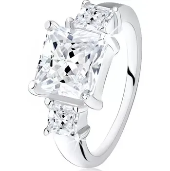 Prsten Zásnubní prsten, velký čtvercový zirkon, dva menší na bocích, stříbro 925 - Velikost: 59