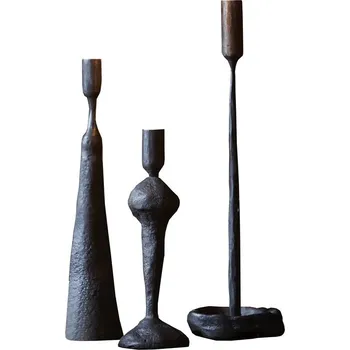 Svícen Wikholmform Kovový svícen pro KASHI 3 druhy, cena za 1 kus!