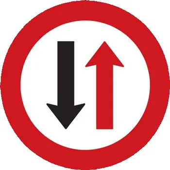 Dopravní značka Dopravní značka P7 - Přednost protijedoucích vozidel - Standardní kruh 700mm