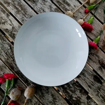 Talíř TOM talíř hluboký 20 cm, platinová linka, Thun 1794 (Porcelánový talíř 1. jakost)