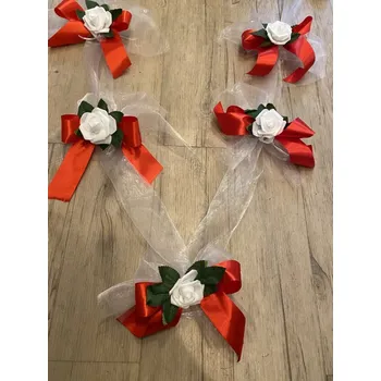 Svatební dekorace Girlanda na auto s růžemi červená