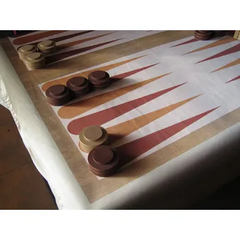 Vrhcáby - (dřevěné) Hra +: ubrus (120x120cm)