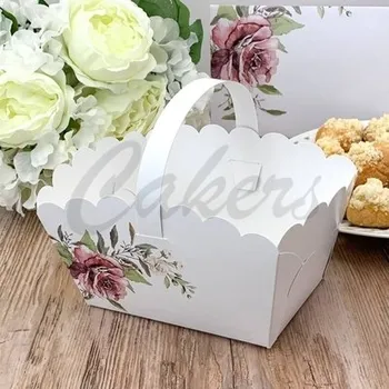 Čokoláda Svatební košíček na cukroví bílý s růží (13 x 9 x 9,5 cm)