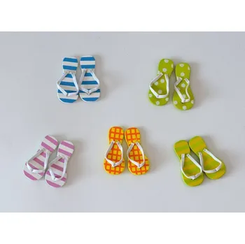 Dřevěná dekorace - Žabky C