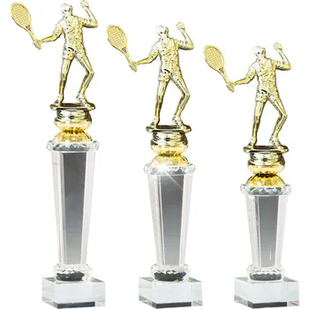 Trofej tenista podstavec skleněný 6778 Výška poháru: soška A - výška 31 cm