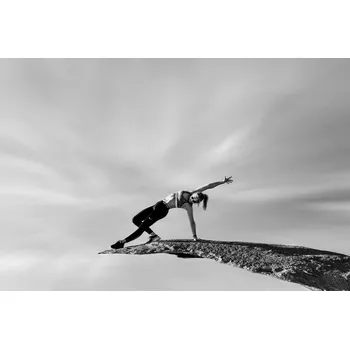 Plakát Plakát, Obraz - Dancing In the Clouds, Ivy Deng