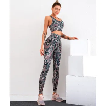 Royal Wolf Sportovní set s hadím vzorem Velikost: M