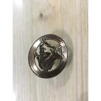 Odznak - jelen kruh zlatý