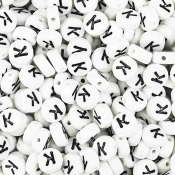 Dětské navlékací korálky Pro Háčkování Korálek - bílá lentilka s písmenkem K, 10 ks