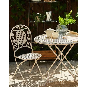 Sada 2 zahradních židlí z bílého železa skládací zoufalý kovový venkovní UV odolnost francouzský, romantický, retro styl Beliani