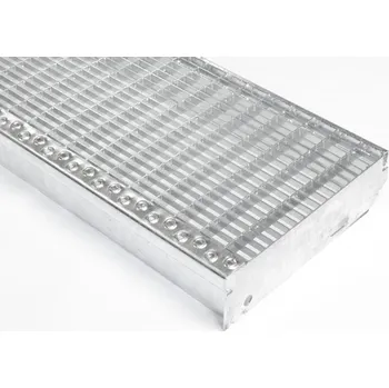 Schodišťové stupně 1200x270/30x10