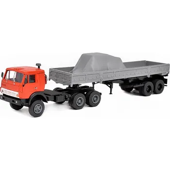 autíčko KamAZ-5410 tahač s návěsem OdAZ-9370 1:87 - Ručně vyrobený model KamAZ 5410 tahač + návěs OdAZ 9370 - sběratelský model auta
